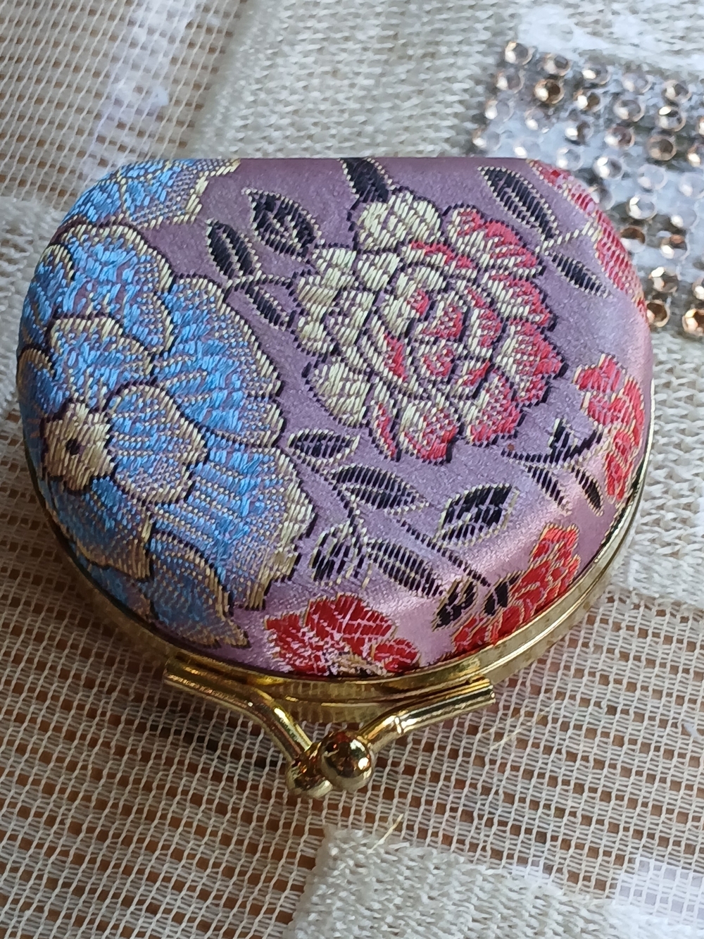 Rare KIMONO Ring case holder with Mirror Japanese Flower Vng